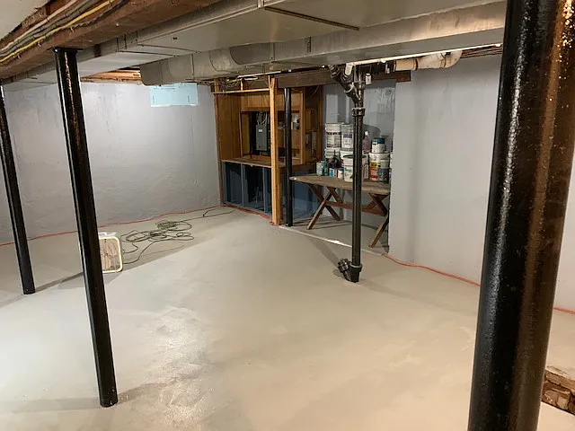 Clean/dry basement for storage