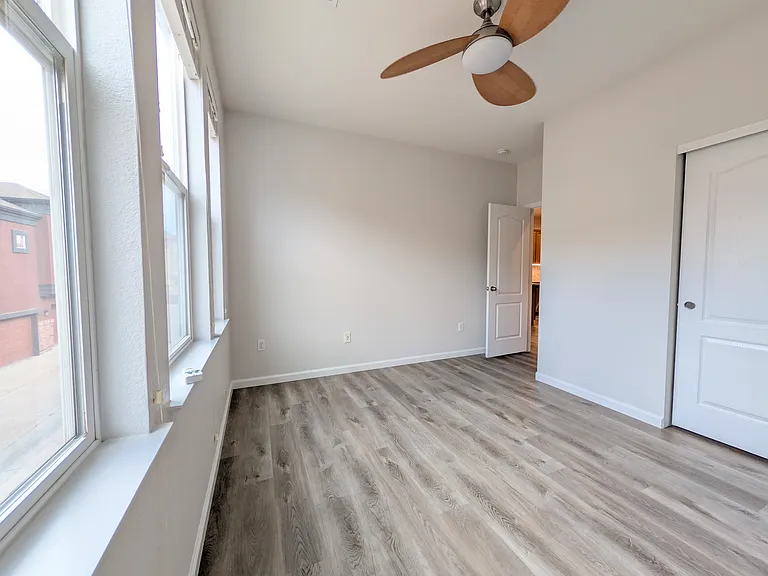 501 Elmhurst Way #A — Photo 17