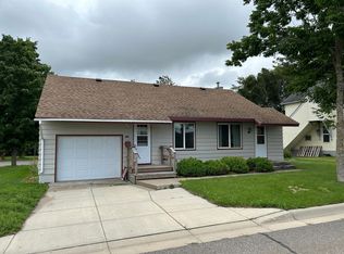 104 3rd St SE, Wadena, MN 56482