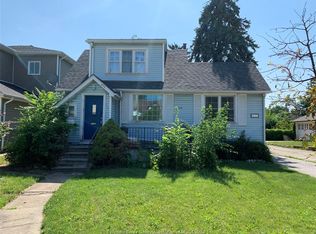 437 Campbell Ave, Windsor, ON N9B 2H5