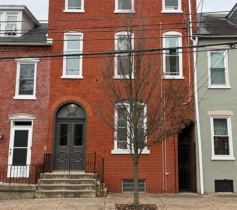 322 W James St
