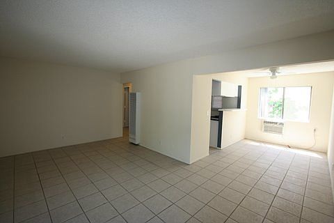 4th image of 1322 Mountain Ave APT A