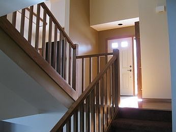 5th image of 706 Westward Dr