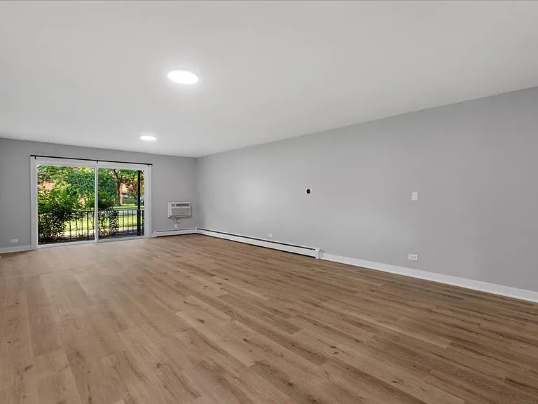 1000 Orchard Luxury Apartments — Photo 40