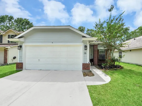 15 Bark Bend Pl, Conroe, TX 77385