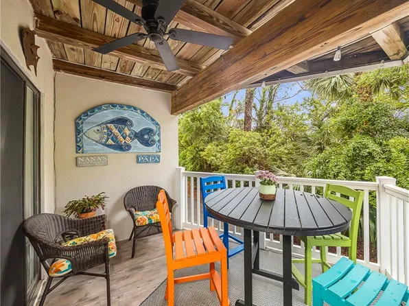 1524 Wood Ave APT 106, Saint Simons Island, GA 31522