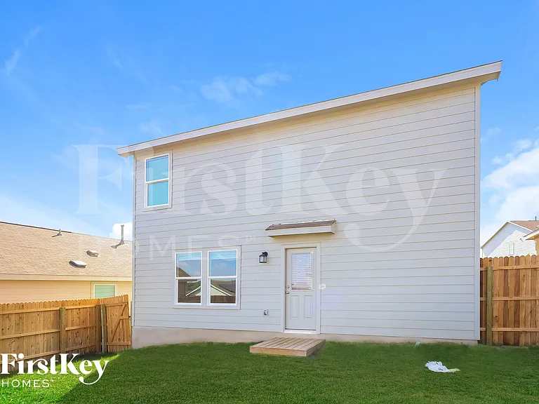 6611 Scarecrow Way — Photo 13