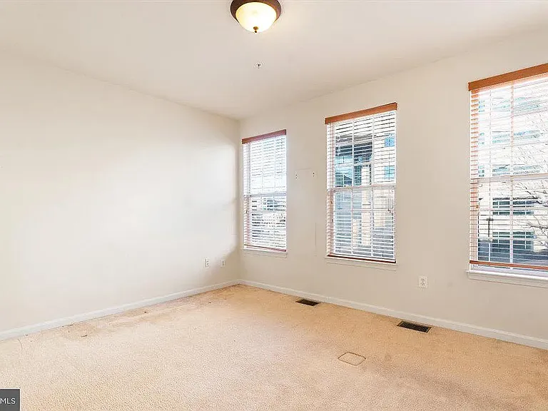 2651 Park Tower Dr #113 — Photo 21