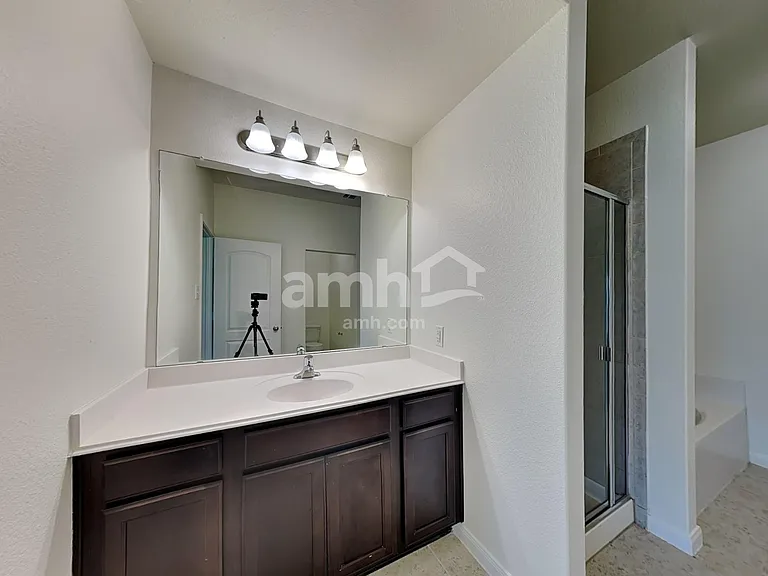 4705 Merchant Trl — Photo 14
