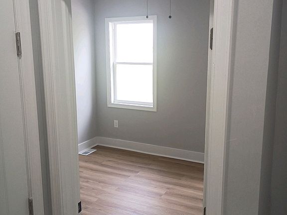 2nd image of 4233 Old Frederick Rd