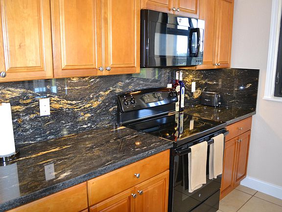 3rd image of 146 Dove Creek Dr