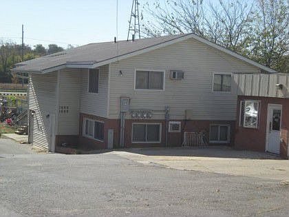 2nd image of 1688 5th St