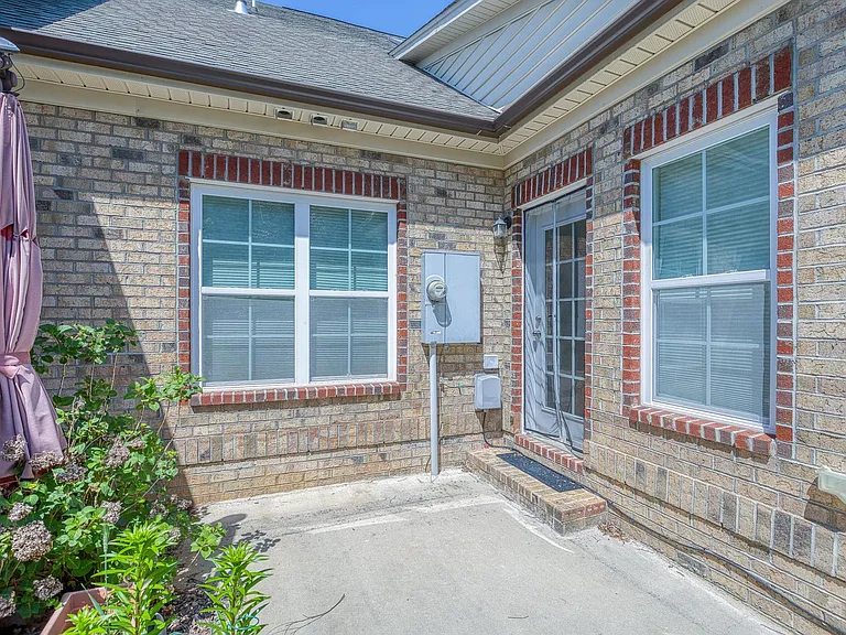 5015 Wyngate Village Dr — Photo 34