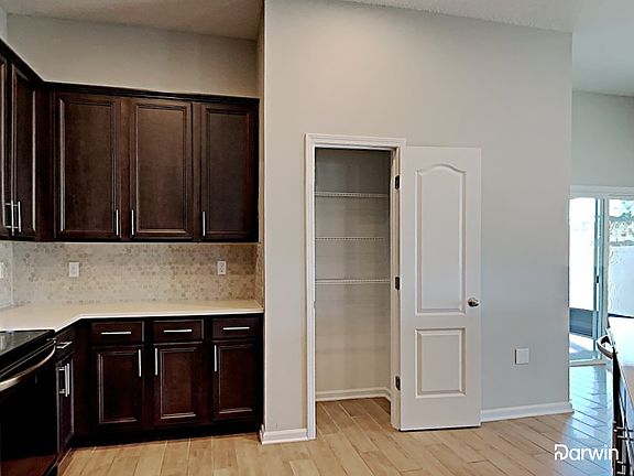4th image of 12601 Itani Ct
