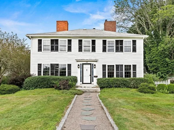 260 S Main St, Mansfield, MA 02048