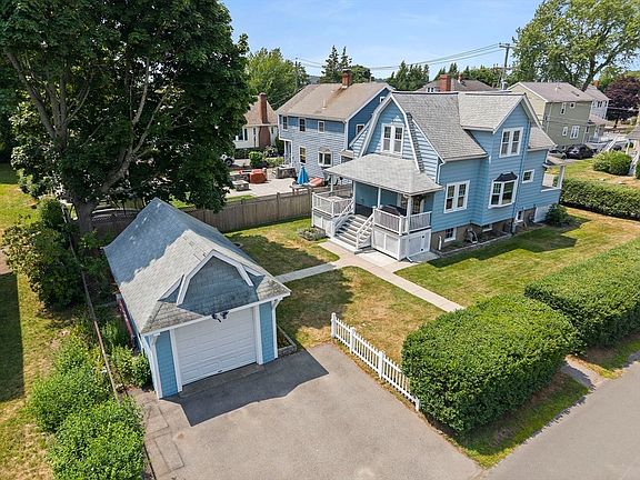 4th image of 39 Holmes St