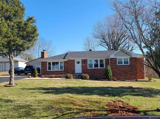 2974 Plum Springs Rd, Bowling Green, KY 42101