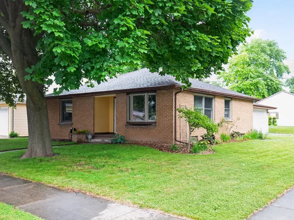 926 E Byrd St, Appleton, WI 54911