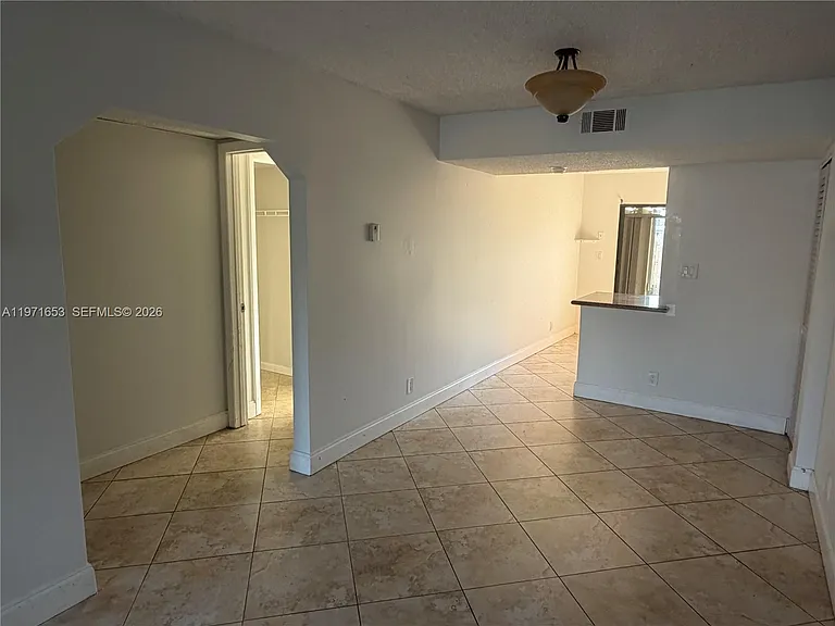 3655 NW 111th Ter — Photo 5