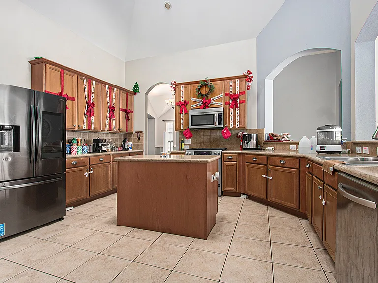 5741 Emerald Brook Ln — Photo 9