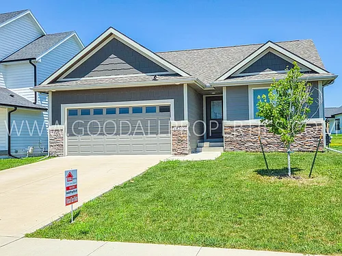 18203 Alpine Dr Photo 1
