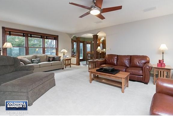 4th image of 1701 Eagle Bluff Dr