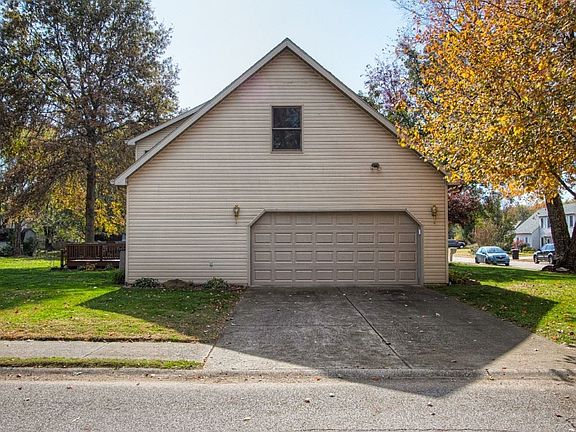 5th image of 7744 Ashwood Ct