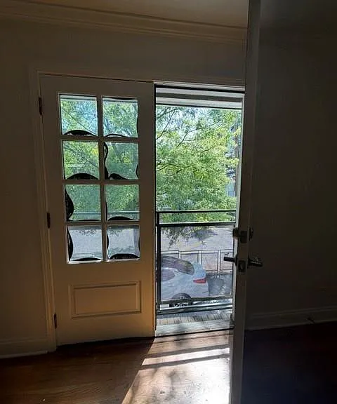 798 Saint Charles Ave NE #6 — Photo 9