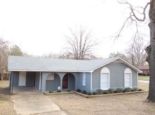 4702 Spring Valley Dr, Memphis, TN 38128