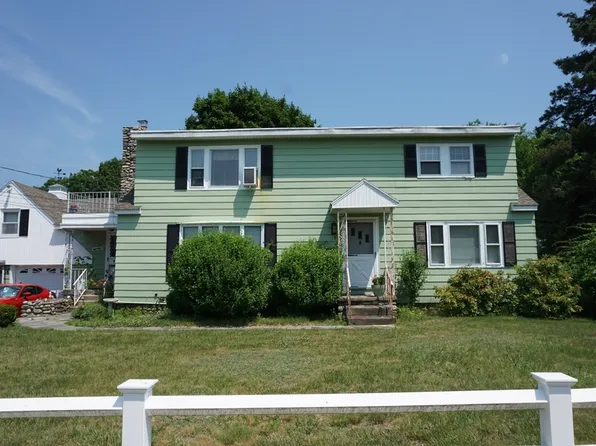 14 Trudel Ave, Dracut, MA 01826