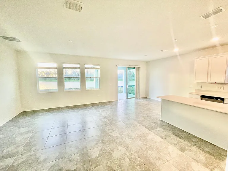 2186 Merrybells Dr — Photo 5