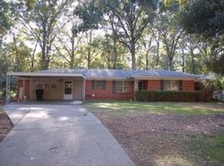 9444 Aspen Cir, Shreveport, LA 71118