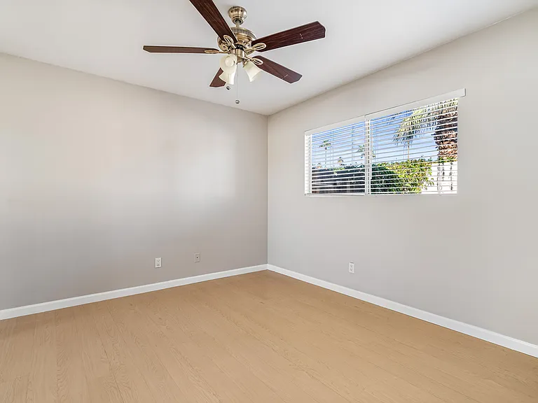 74210 Candlewood St #3 — Photo 19