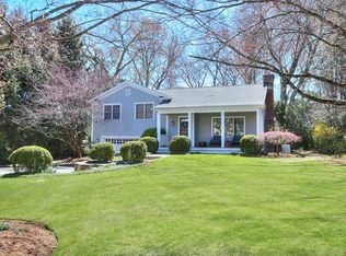 6 Elizabeth Dr, Westport, CT 06880
