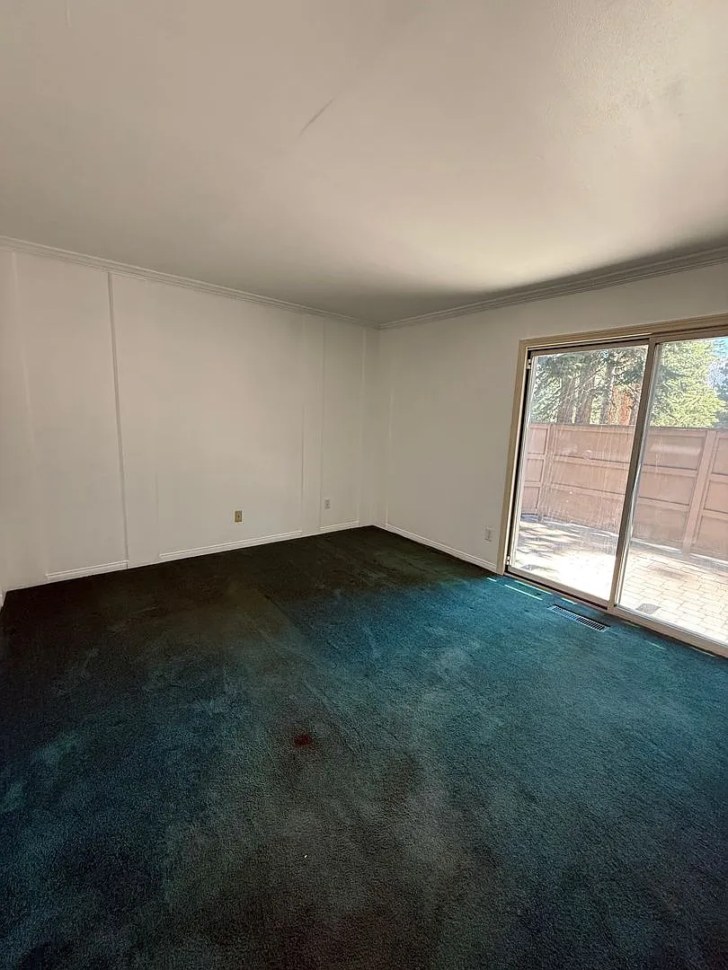 3 Bed, 2 Bath Townhome with Vaulted Ceilings & Private Balcony — Photo 2