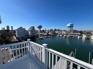462 N Delaware Ave, Atlantic City, NJ 08401