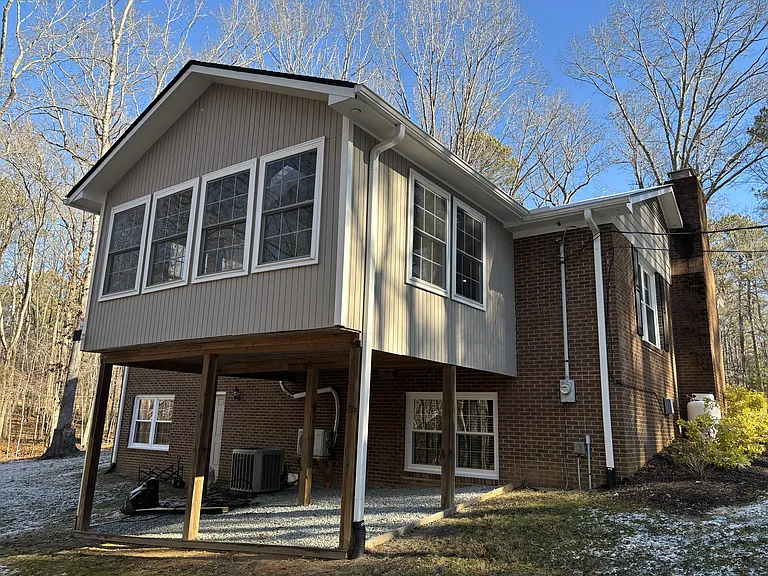 6229 Guess Rd — Photo 40