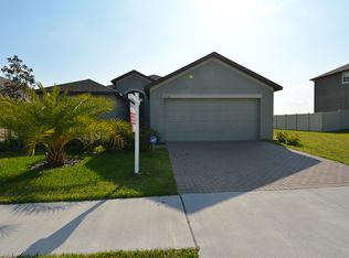 10167 Celtic Ash Dr, Ruskin, FL 33573