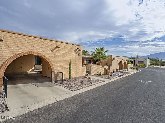 3rd image of 1428 W Calle Pueblo