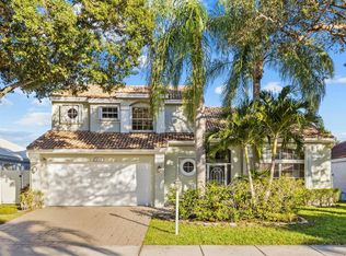 1049 Siena Oaks Cir E, Palm Beach Gardens, FL 33410