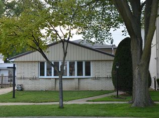 10046 La Crosse Ave, Skokie, IL 60077