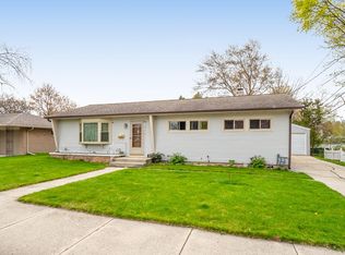 2627 Center Ave, Sheboygan, WI 53081