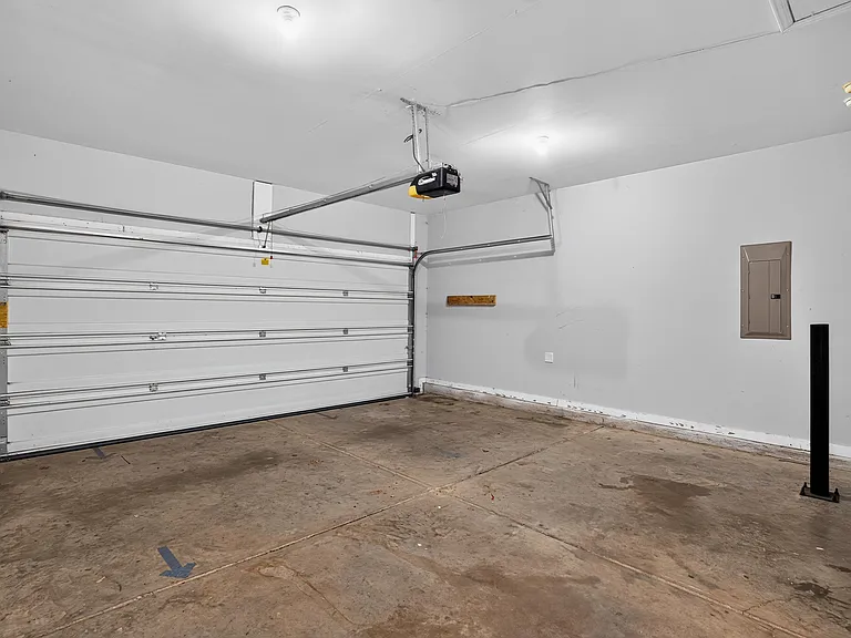 265 Oxmoor Pl — Photo 30
