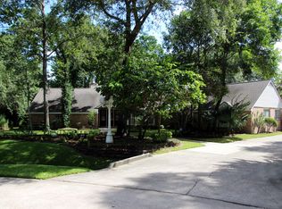 27 W Shaker Ct, Spring, TX 77380