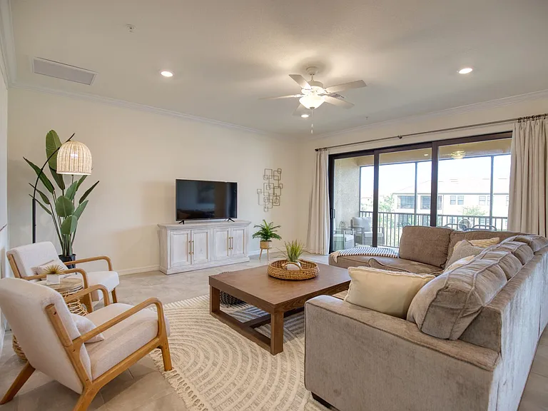 10046 Crooked Creek Dr #202 — Photo 19