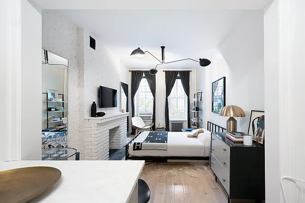 Sold by Compass | media 12