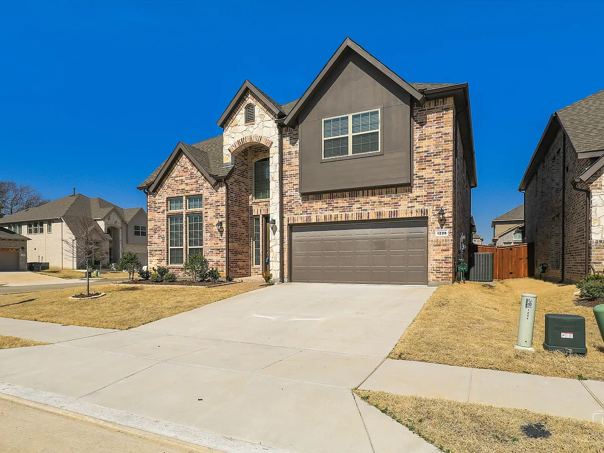 Building Photo - 1228 Horsetail Dr