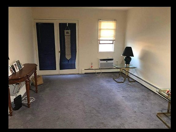 2nd image of 239 Orchard St #3F