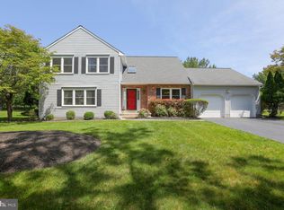 13 Wellesley Ct, Princeton Junction, NJ 08550