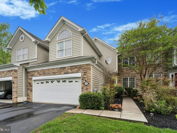 11 Sloan Rd, West Chester, PA 19382